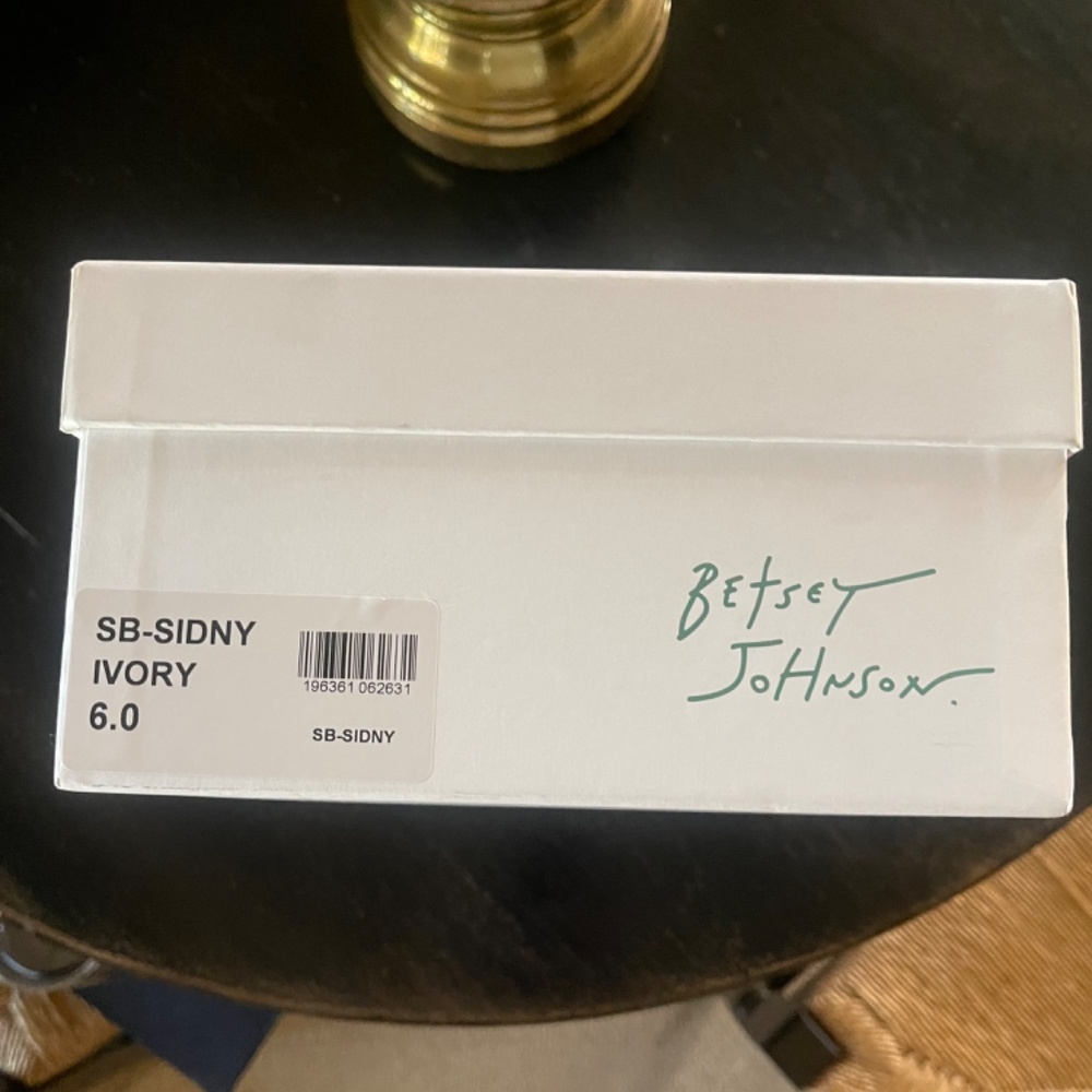 Betsy Johnson Sidny Pearl Platform Sneakers - Picture 8 of 8